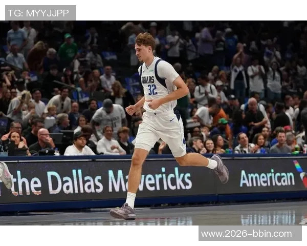 NBA赛事分析：独行侠对决火箭开拓者再胜湖人快船险胜热火的精彩回顾